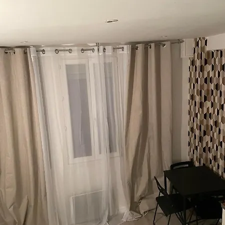 Bastille Cosy Flat باريس